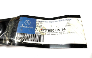 MB A9736500614 ORIGINÁLNÍ DRŽÁK MERCEDES OE: 9736500614 NOVÝ